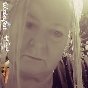 Meet your Posher, Charlotte